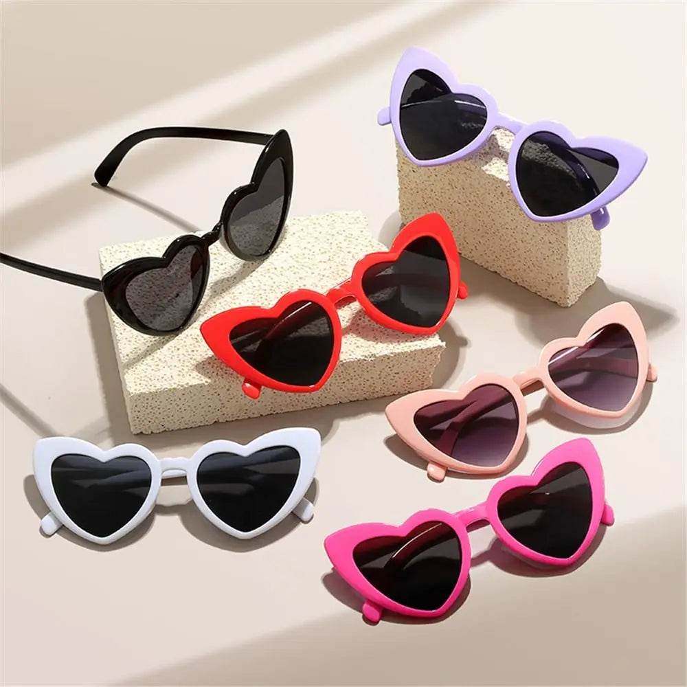 Heart-Shaped Sunglasses Vintage Irregular Pink Heart Sun Glasses Trendy Fashion Street Shooting Shades for Women UV Protection