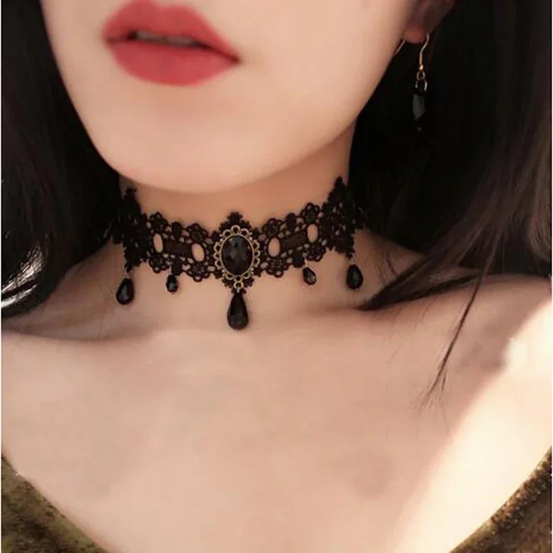 Gothic Black Lace Choker Necklace For Women Vintage Tassel Clavicle Chain Halloween Collar Choker Steampunk Party Jewelry Gift