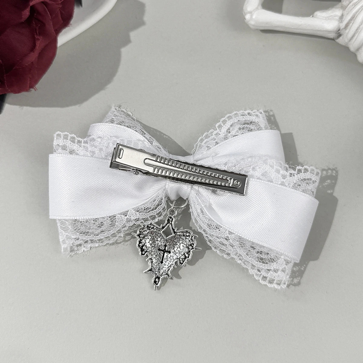 Gothic Lolita Style Hair Clip Black Ribbon Bow Fashionable Hair Clips for girls High-grade headdress